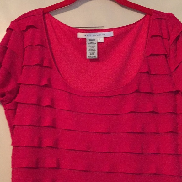 Max Studio bright pink scoop neck bodycon dress - Picture 3 of 8